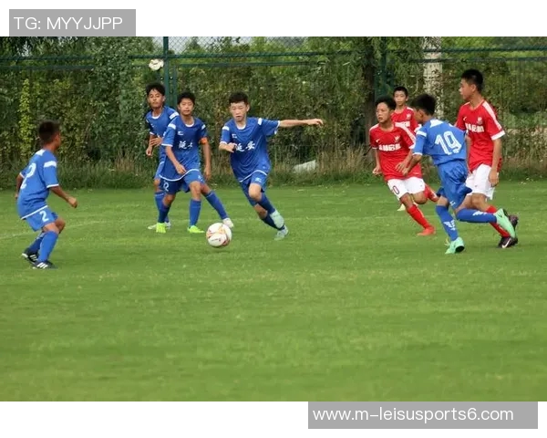 畅享足球无插件直播体验尽在掌握中随时随地观看精彩赛事